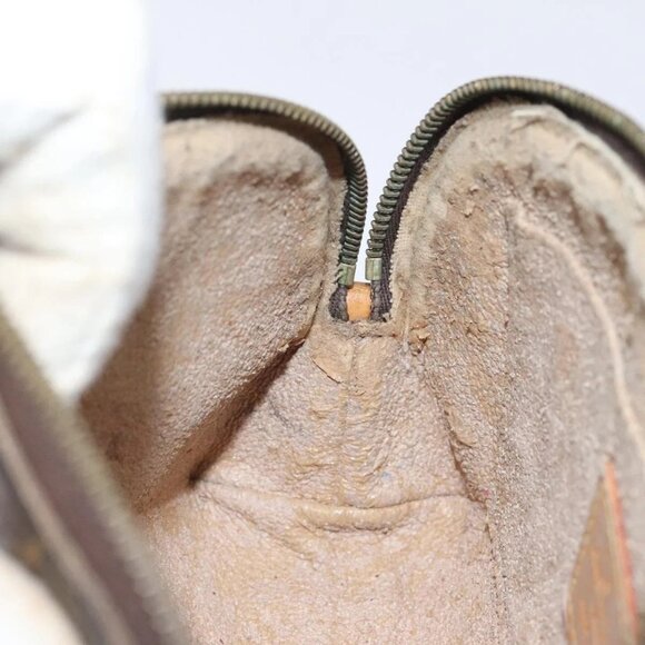 LOUIS VUITTON Monogram Pochette Cosmetic PM Pouch - Picture 14 of 15